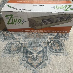 New in BOX …KNK Zing Air Computerized Cutting System